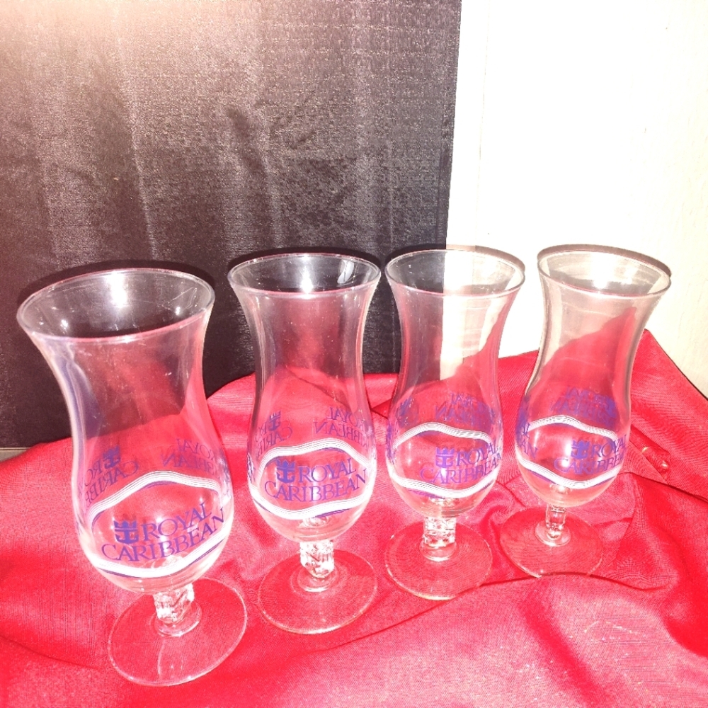 Royal Caribbean Cruise Line Tulip Glass Like New No Chips.